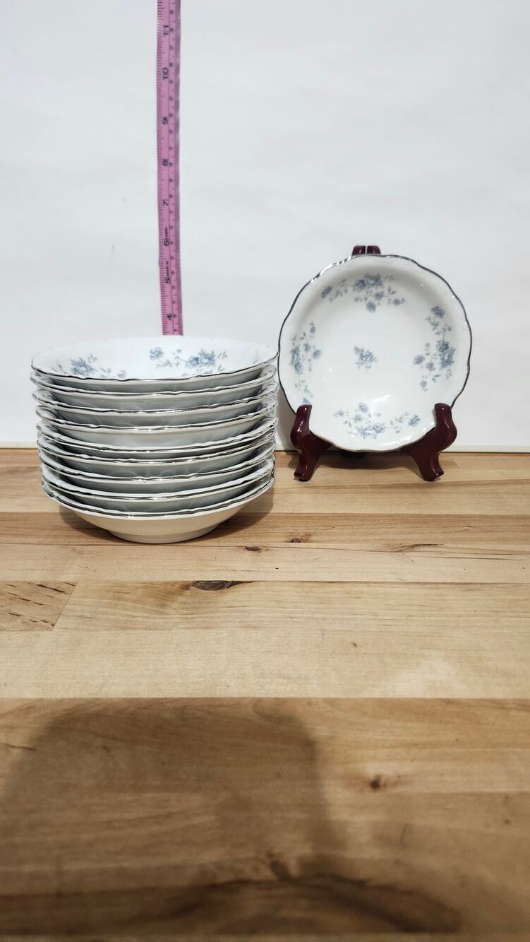 Set of 10 Johann Haviland Blue Garland Berry Bowls